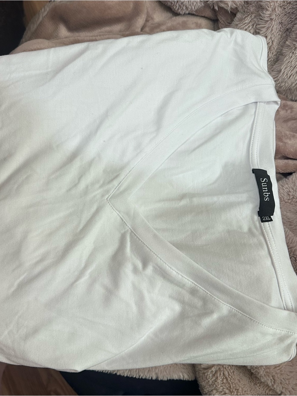 White V-Neck Long Sleeve Tee